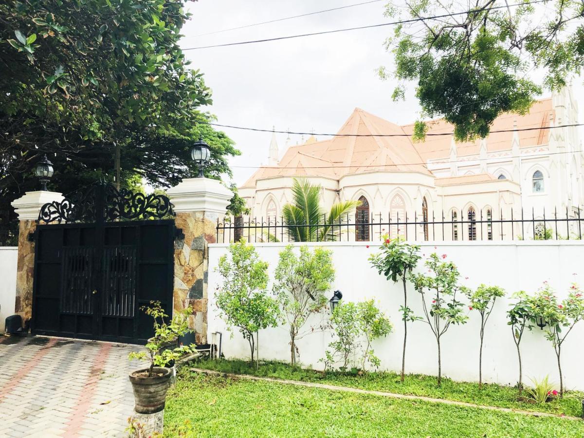 Grand Villa Negombo Eksteriør billede