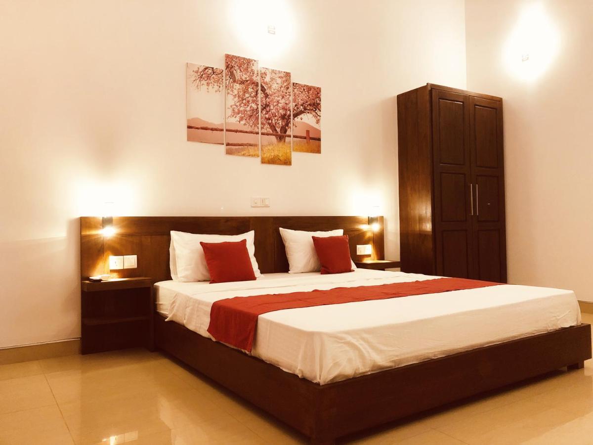 Grand Villa Negombo Eksteriør billede